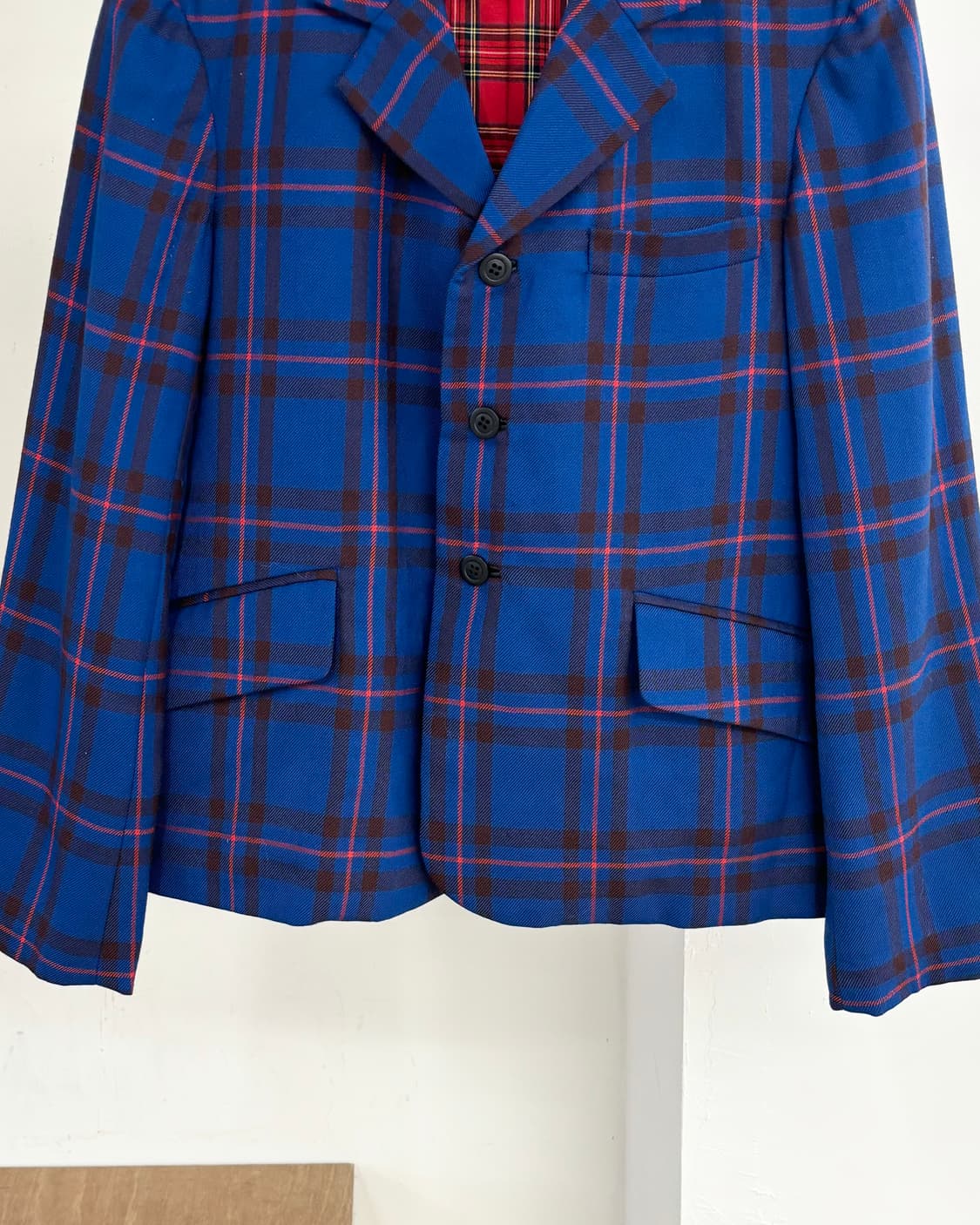세디셔너리즈 블루 체크 패턴 3버튼 블레이저 재킷 상품이미지5