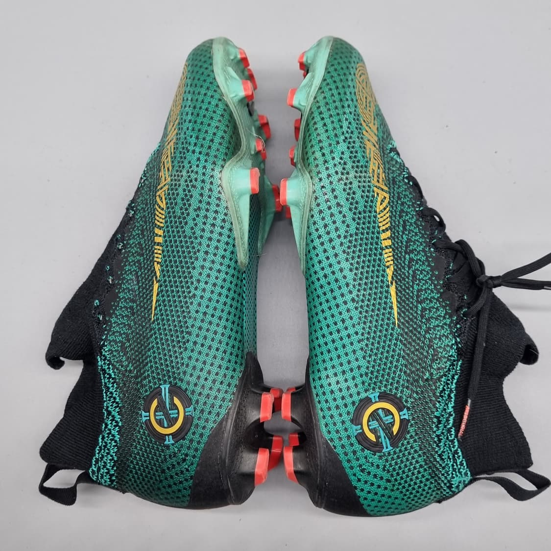 나이키 머큐리얼 슈퍼플라이6 축구화230 상품이미지5