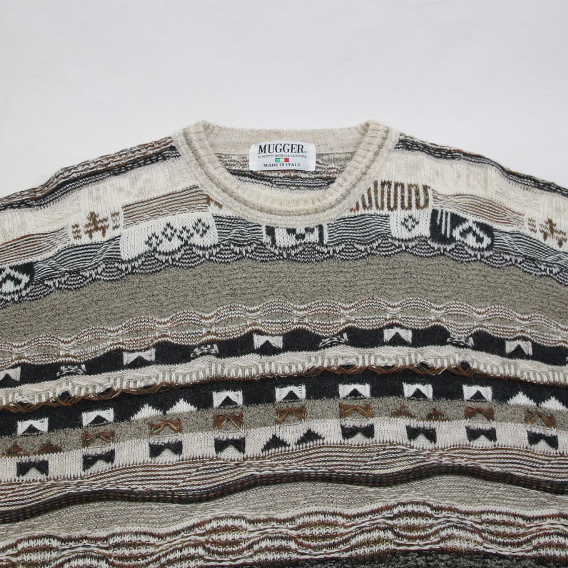 (착용컷) MUGGER 패턴 니트 (남성용 105) 상품이미지4