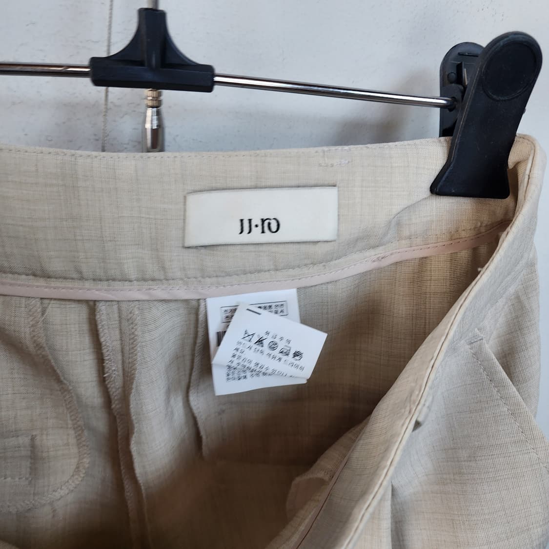 JJ-RO 아이보리 플리츠 바지 상품이미지4
