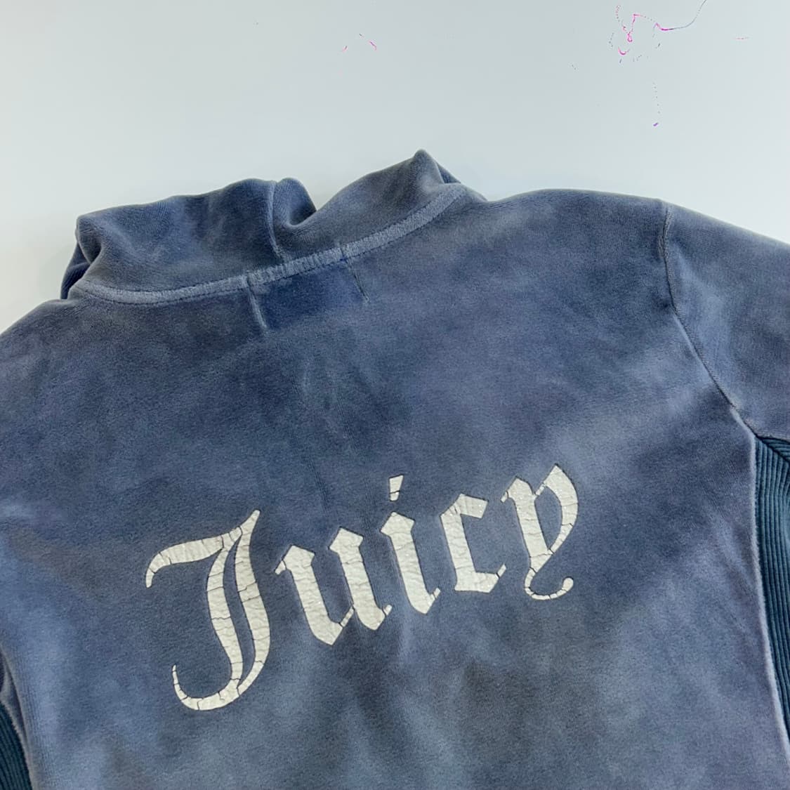 Juicy coutrue 쥬씨꾸뛰르 라이트 블루 벨벳 후드집업  상품이미지5