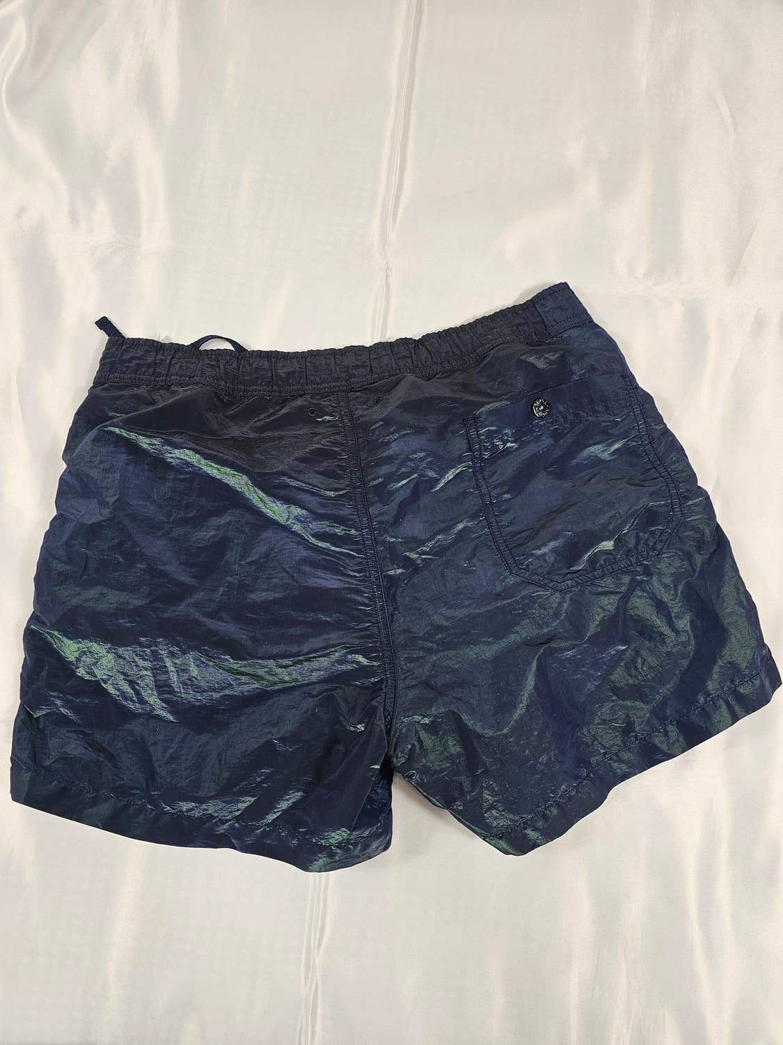 스톤아일랜드나일론메탈쇼츠 상품이미지2