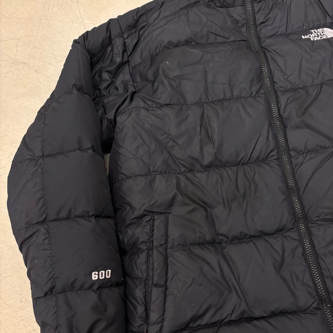 노스페이스 600 구스다운 패딩 상품이미지2