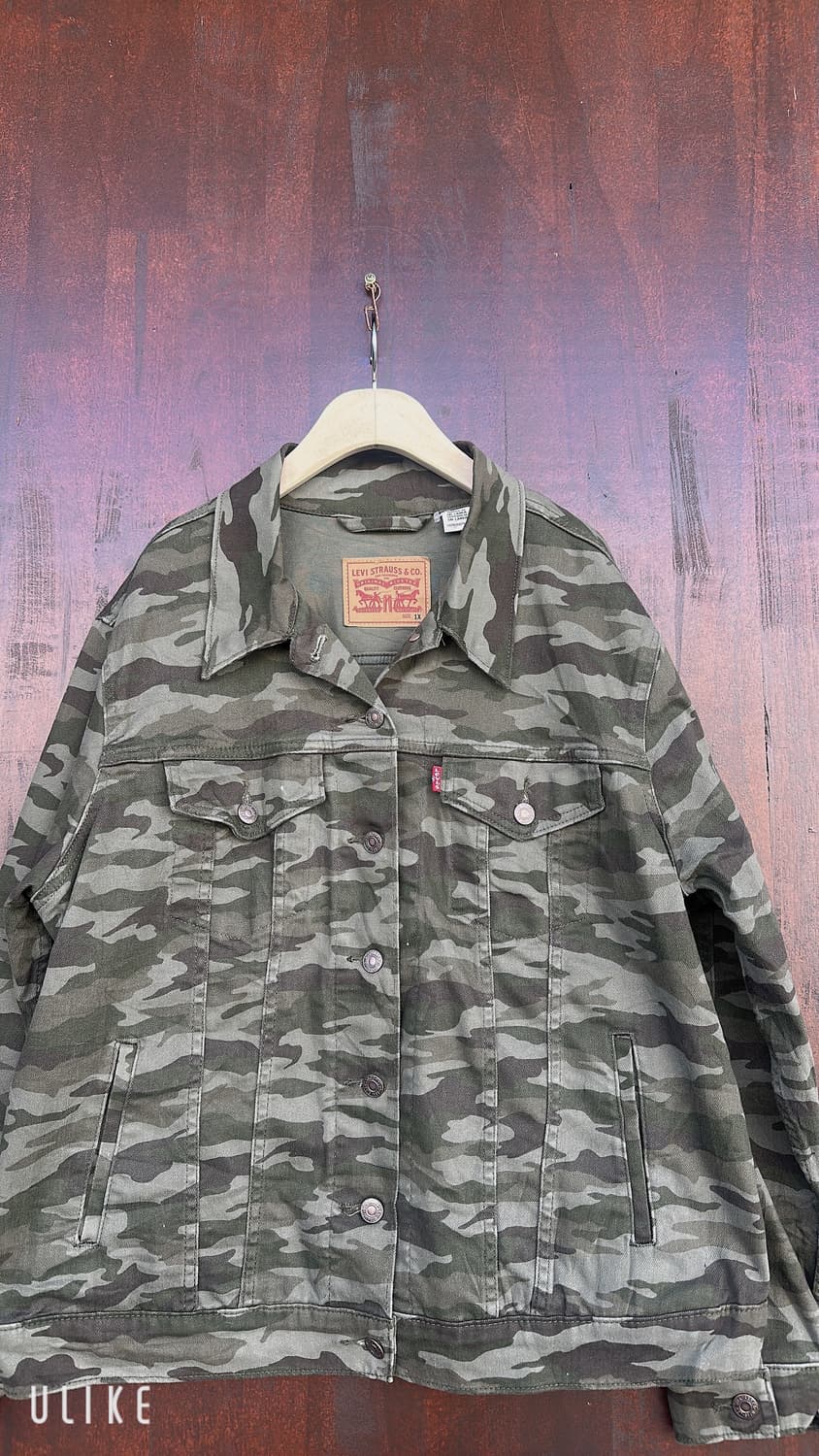 Levi's Camo Trucker Jacket 상품이미지2