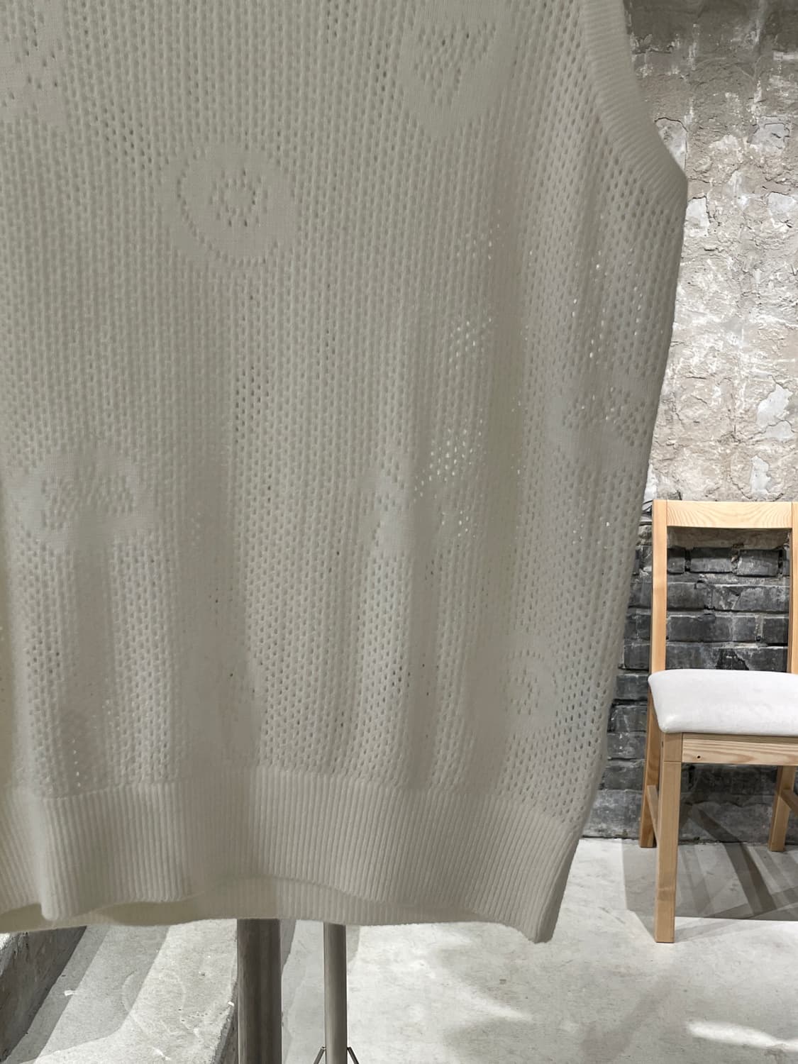 크리스찬 디올 스포츠 크림 V넥 메쉬 아크릴 베스트 상품이미지5