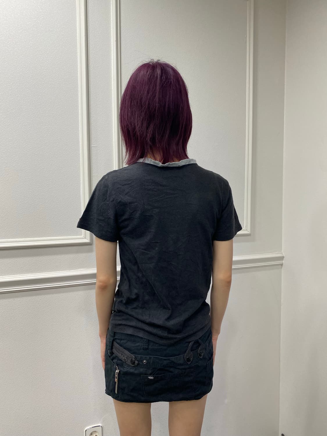 [BA-TSU] Y2K Lettering Slim fit Top 상품이미지3