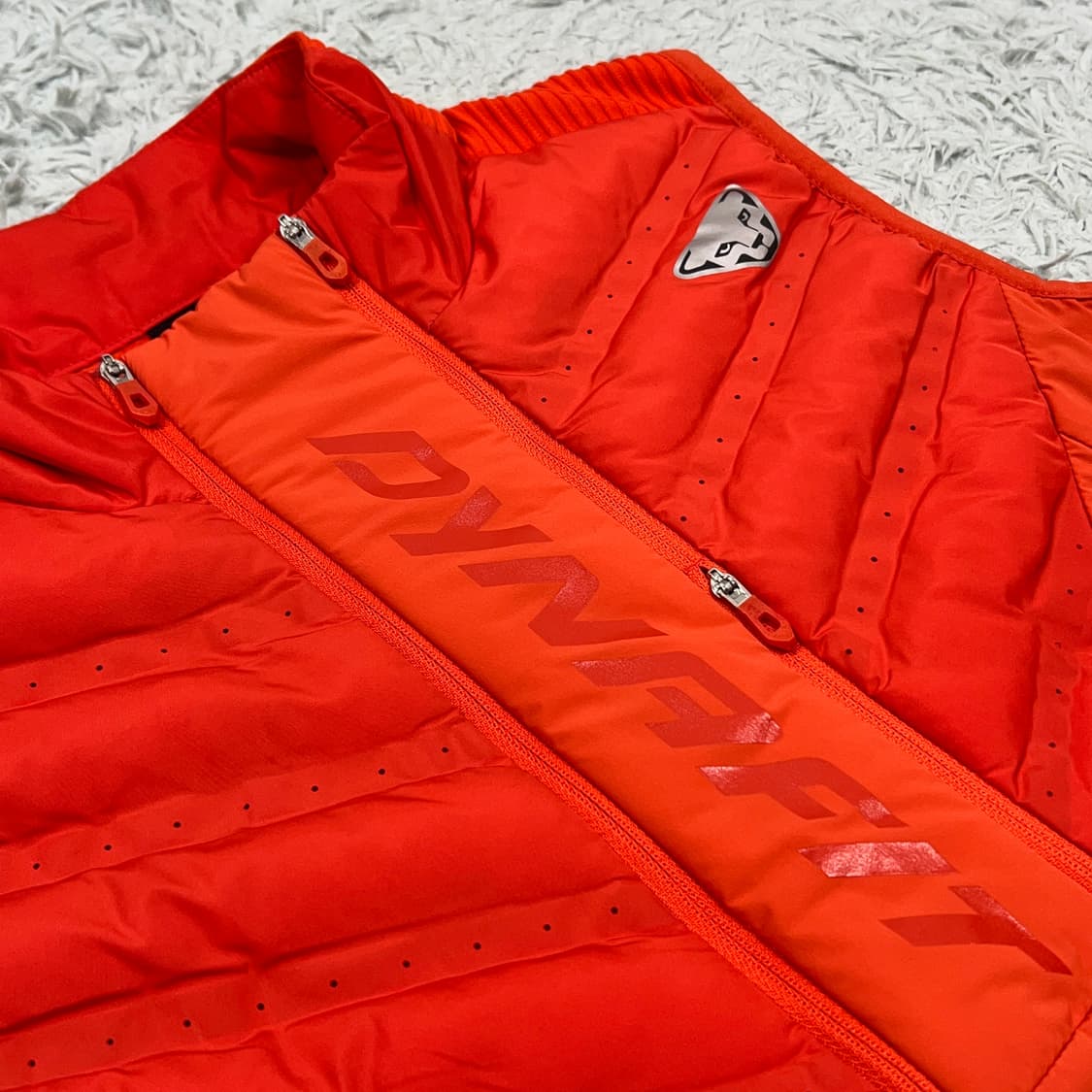 다이나핏 여성 더블집업 경량 패디드 베스트 M 상품이미지7