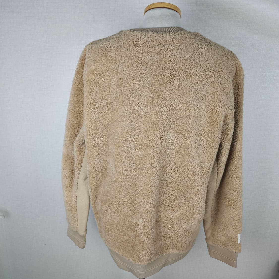 블랙야크 양털 맨투맨 남자105사이즈  상품이미지4