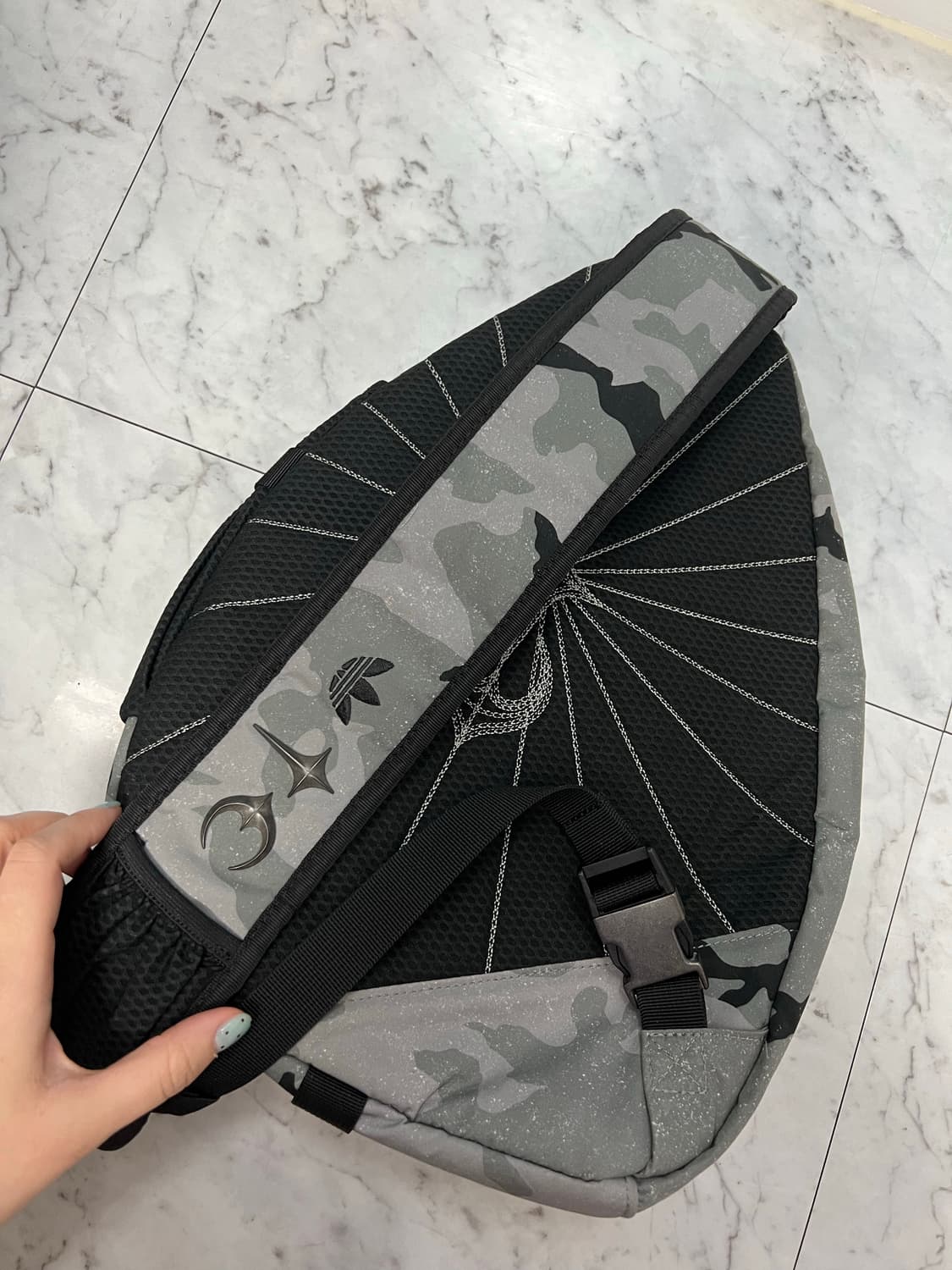 아디다스 떠그백 상품이미지3