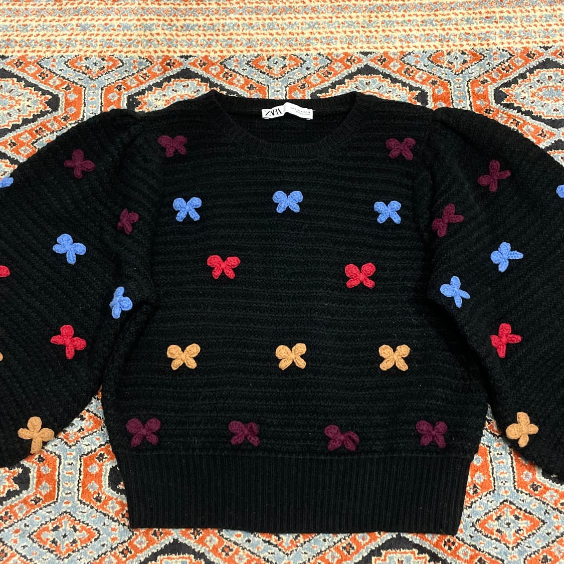 자라 블랙 리본패턴 벌룬 크롭 니트 여성M 상품이미지2