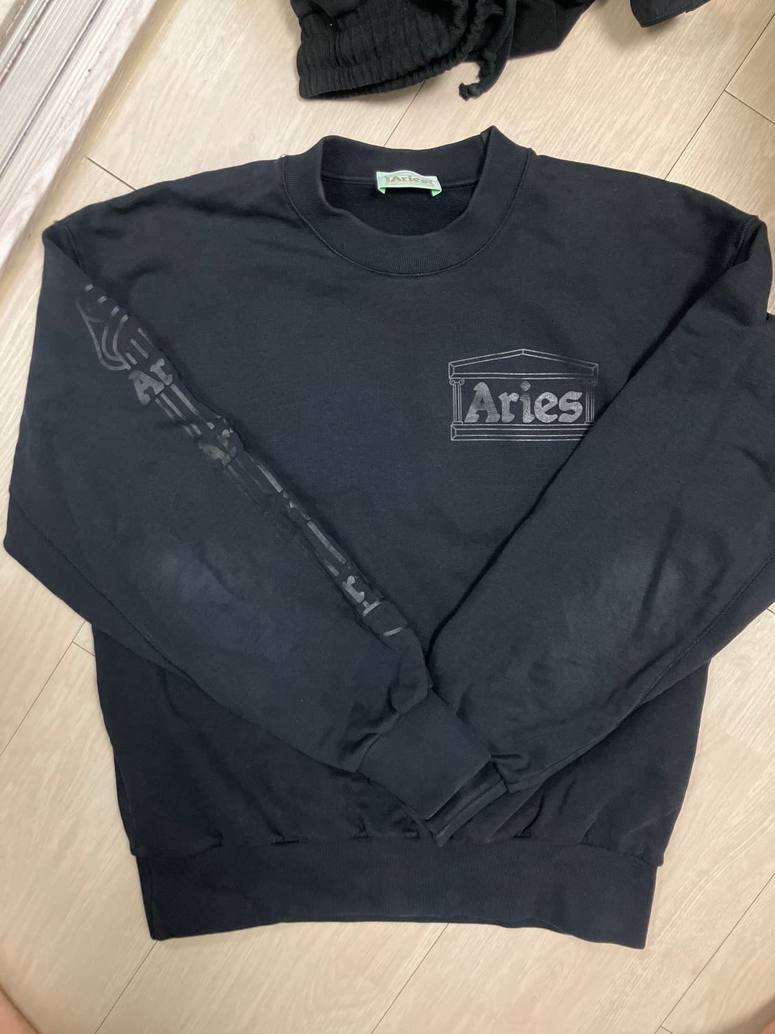 애리즈 스웻셔츠 스몰 상품이미지2