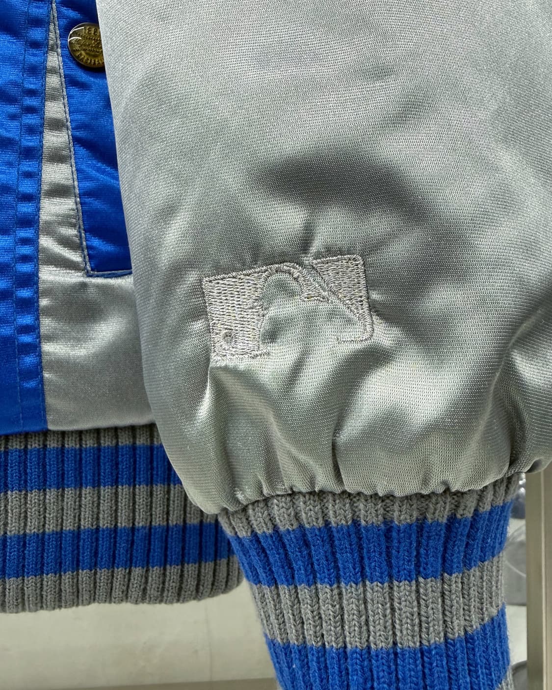 MLB 00s 콜로라도 로키스 사틴쉘 스타디움 점퍼 상품이미지6