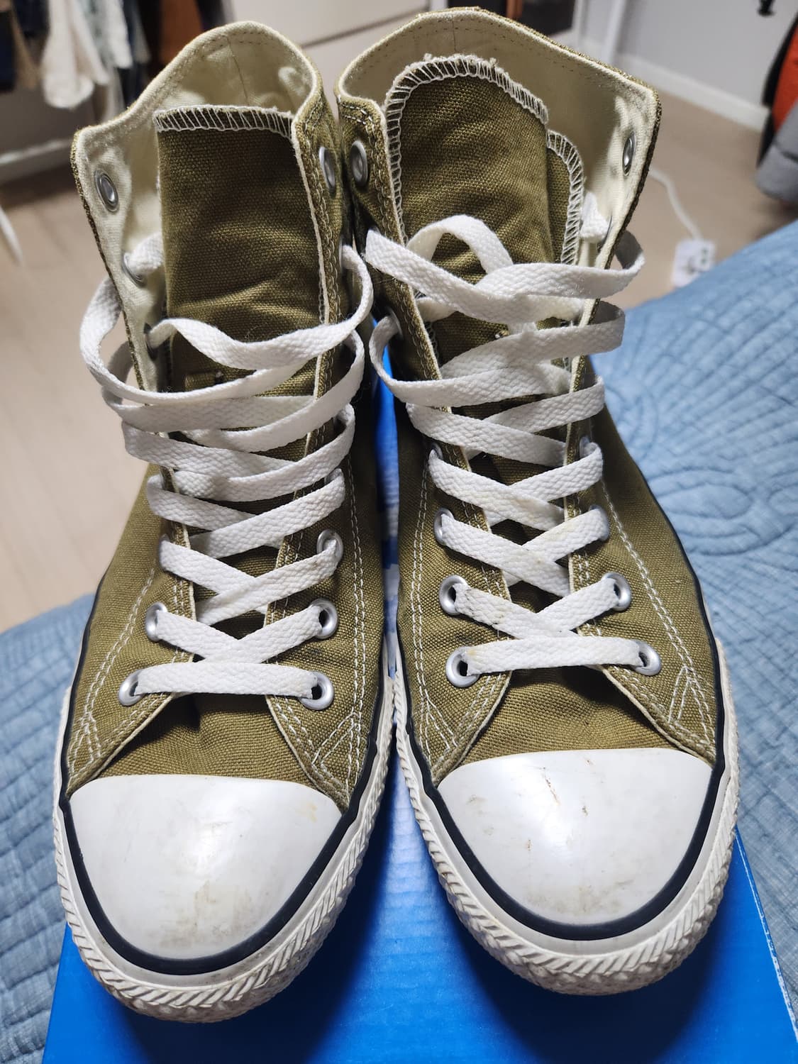 컨버스 올스타 카키 270팝니다 상품이미지1