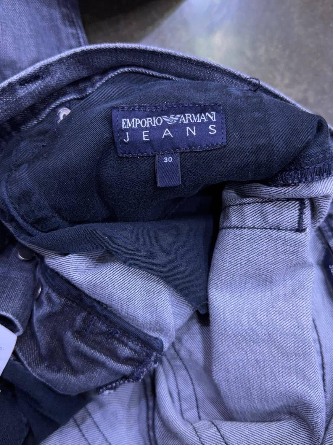 엠포리오 아르마니 주드 섹시핏 버튼플라이 데님팬츠 그레이 30 상품이미지10