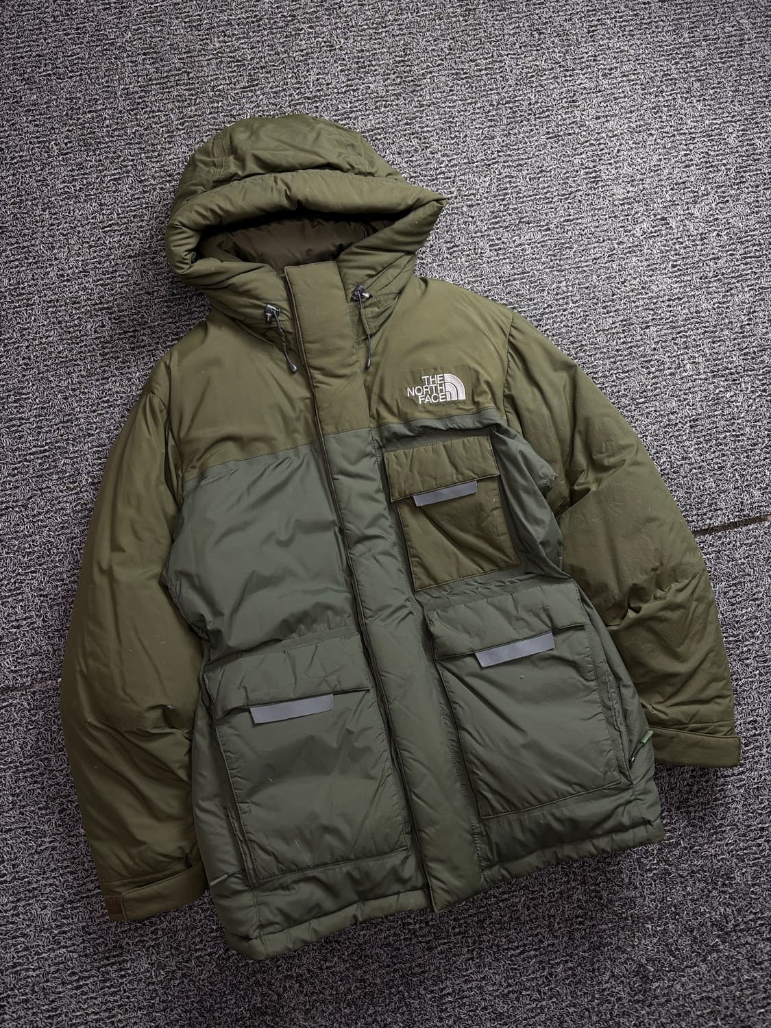 노스페이스 폴라 다운 유틸리티 마운틴 파카 카키 2295 상품이미지1