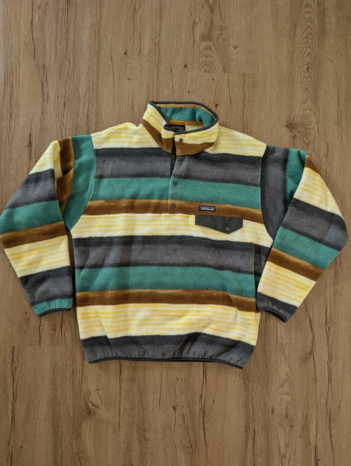 13FW 파타고니아 신칠라 스냅-T 플리스 스트라이프 멀티컬러 상품이미지1