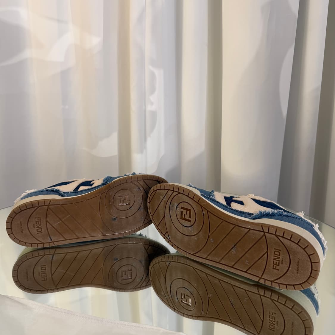 (7) 펜디 FF 데님 스니커즈 상품이미지5