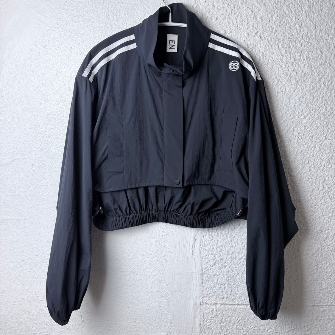 엔오르 DOUBLE STRIPE STRING CROP JACKET 상품이미지3