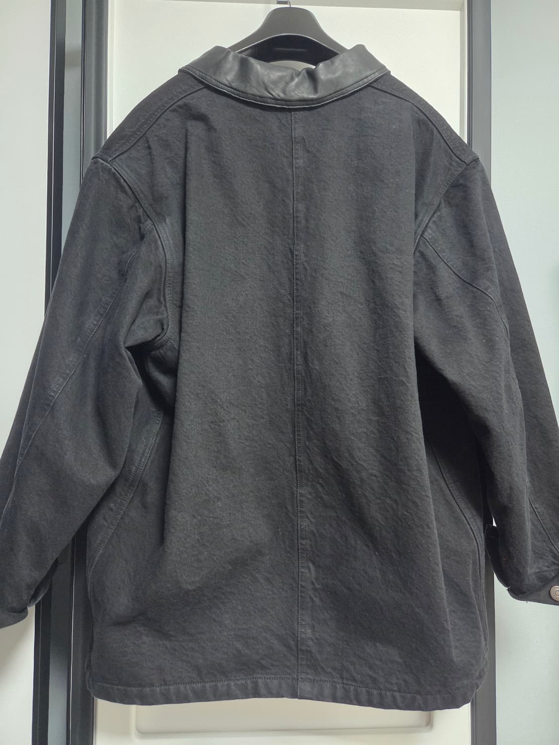 비헤비어 워시드 레더 카라 커버올 자켓 블랙 3 상품이미지2