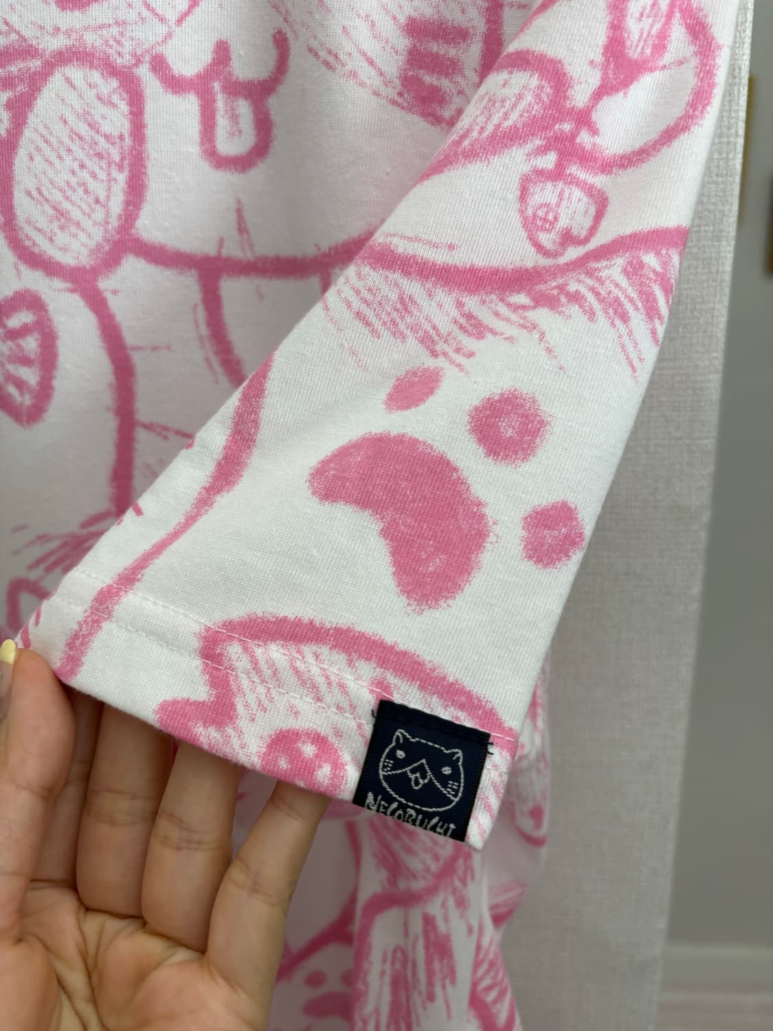 네코부치상 핑크 티셔츠 상품이미지7