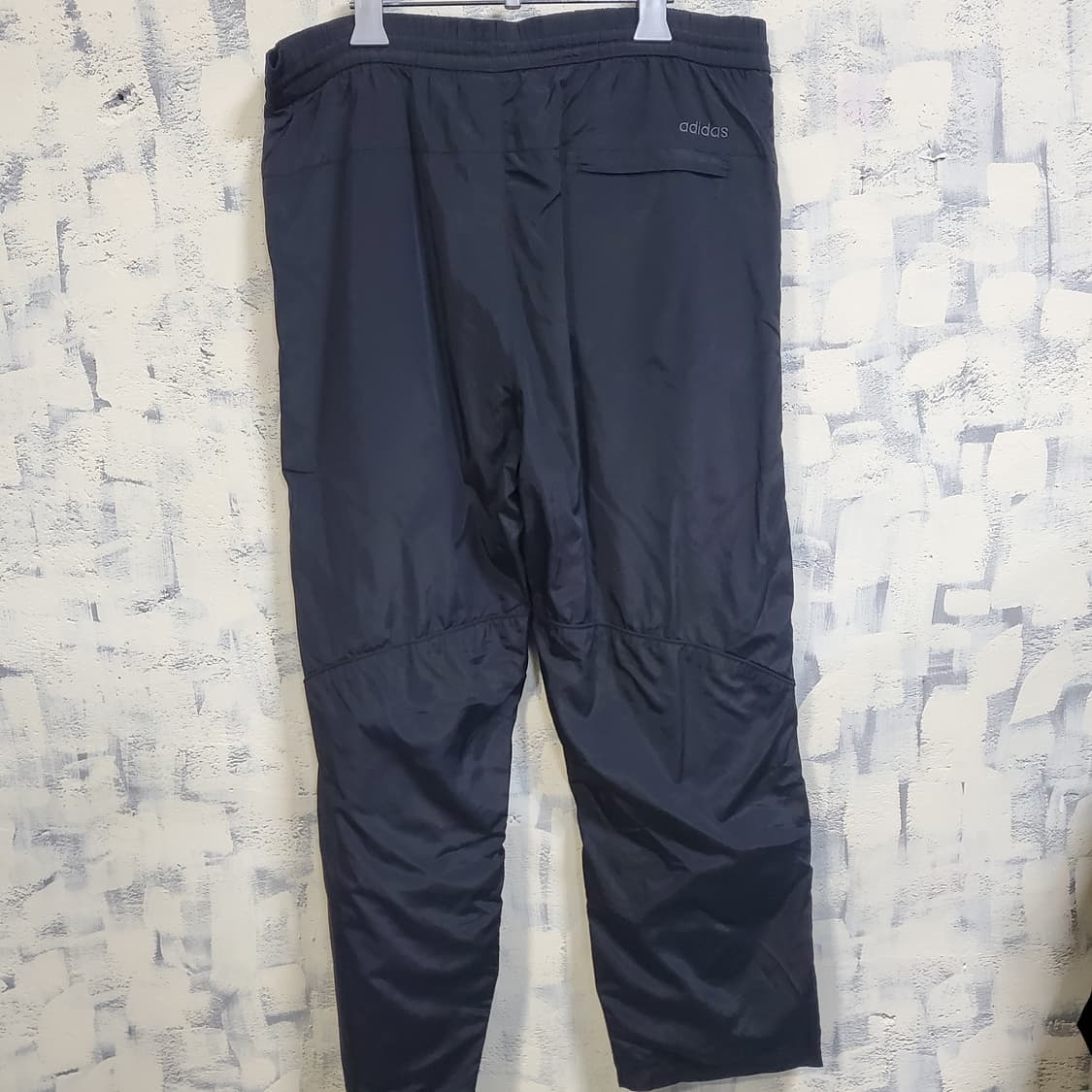 아디다스 블랙 우븐 트레이닝 바지 상품이미지2