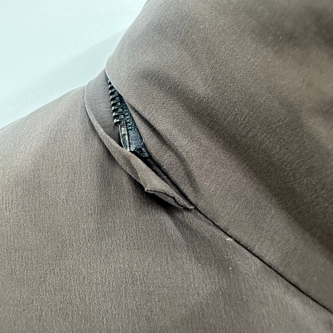 90 휴고보스 여자 구스다운 패딩 상품이미지8