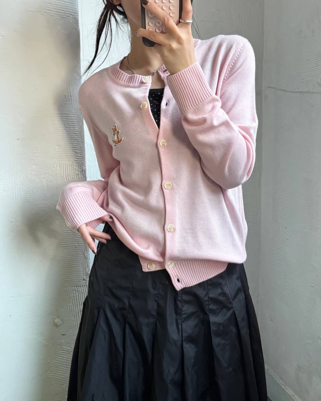 MaisonKitsune 메종키츠네 폭스패치 베이비핑크 우먼 유넥 가디건 상품이미지9