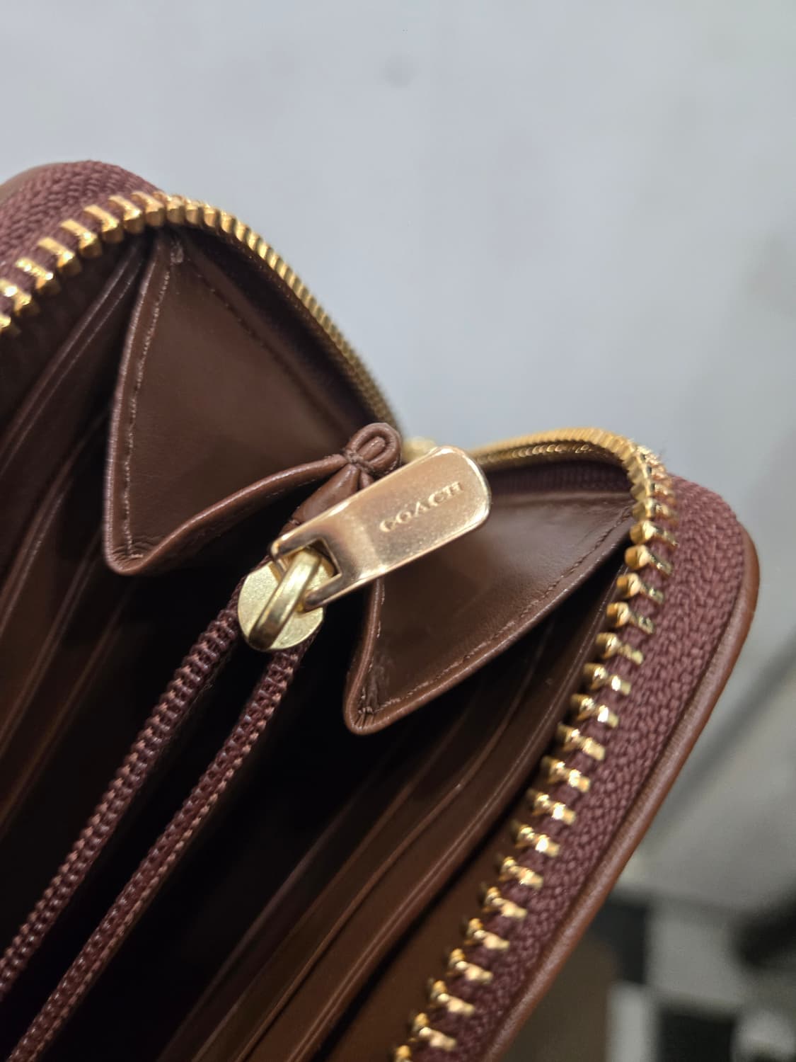 COACH 코치 시그니처 장지갑! 깔끔한 디자인 실물이 더 이뻐요! 상품이미지6