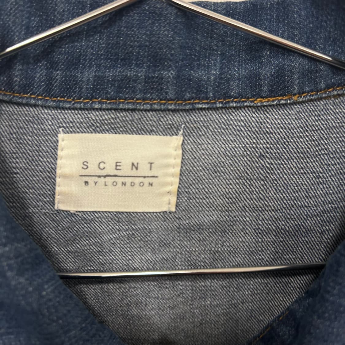 SCENT by London 중청 데님 트러커 자켓 상품이미지3