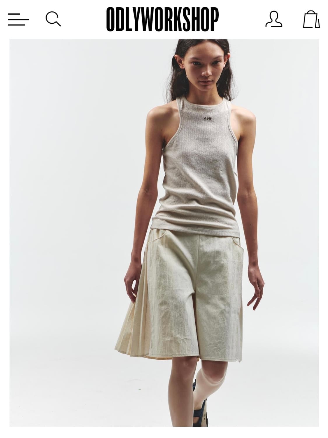 오들리워크샵 ripple pleated shorts 상품이미지4