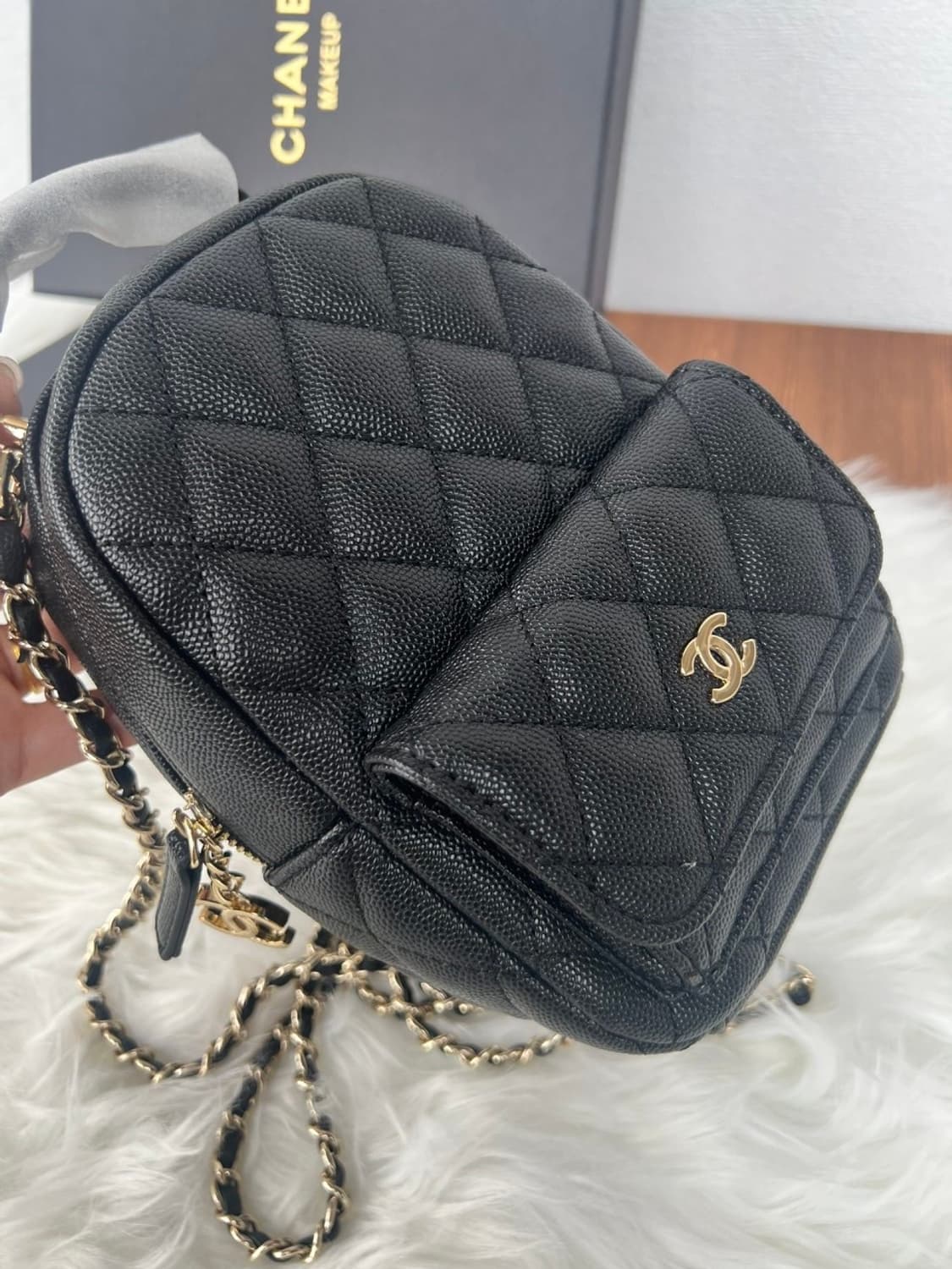 샤넬뷰티 캐비어 백팩 블랙 무료배송 상품이미지3