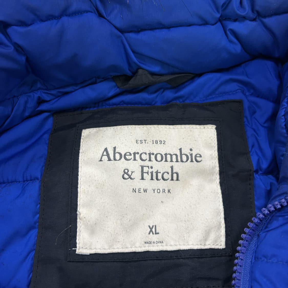 아베크롬비 블랙 패딩 점퍼 후드 퍼 XL 상품이미지2