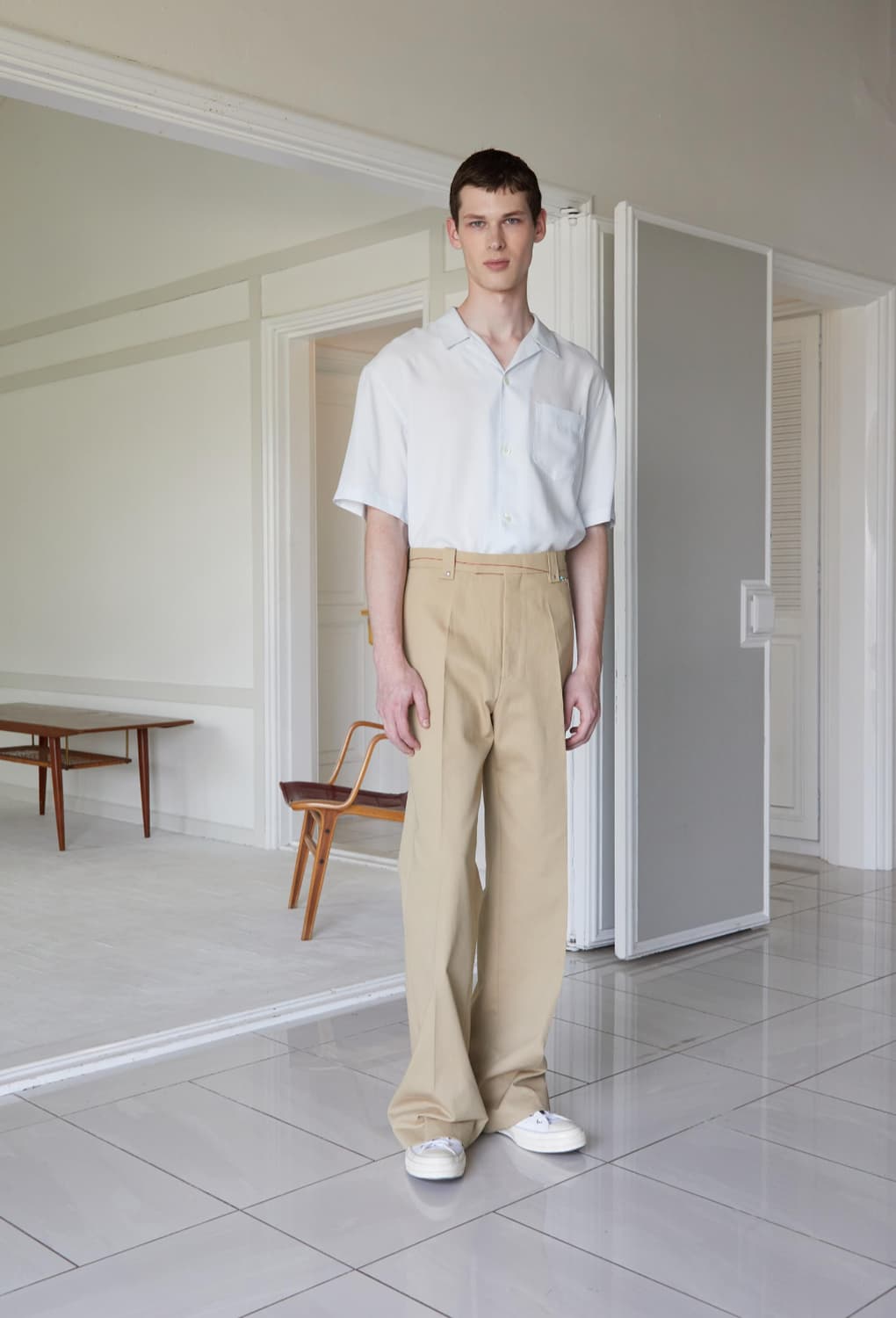 3] 타일레 카나비 플레어 코튼 트라우저 아이비 카키 색상 판매합니다 상품이미지2