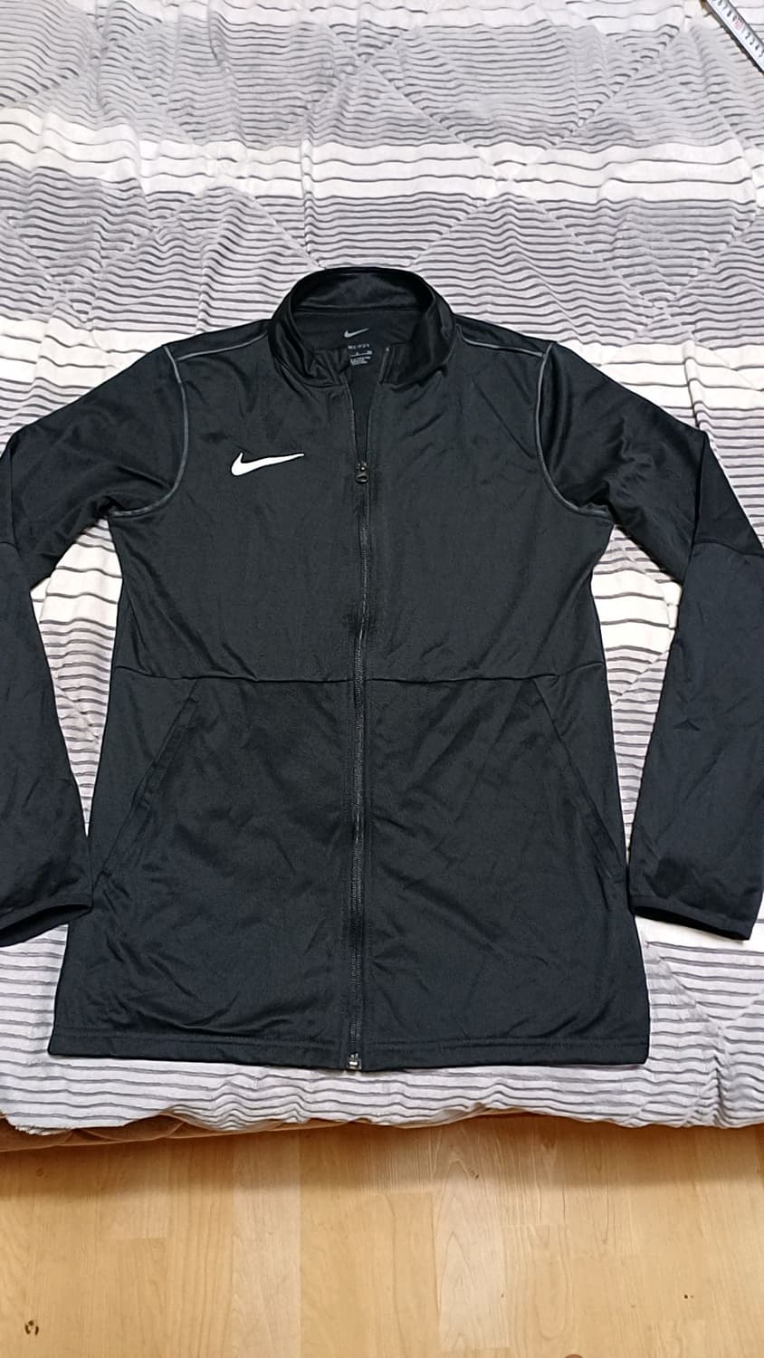 나이키 드라이핏 얇은저지 95 가슴50 기장70 상품이미지1