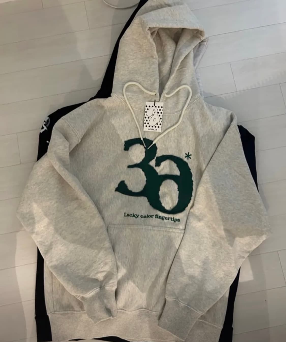 에이프릴에잇 후드티 오트밀 상품이미지2