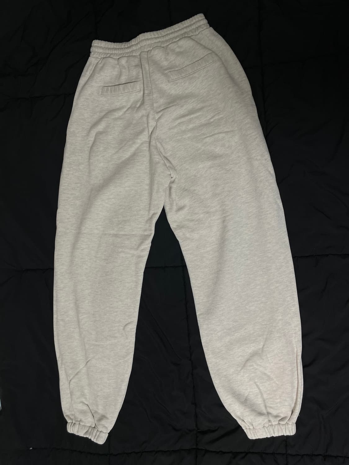 아모멘토 X 먼데이모닝마켓 콜라보 스웻팬츠 판매합니다. 상품이미지4