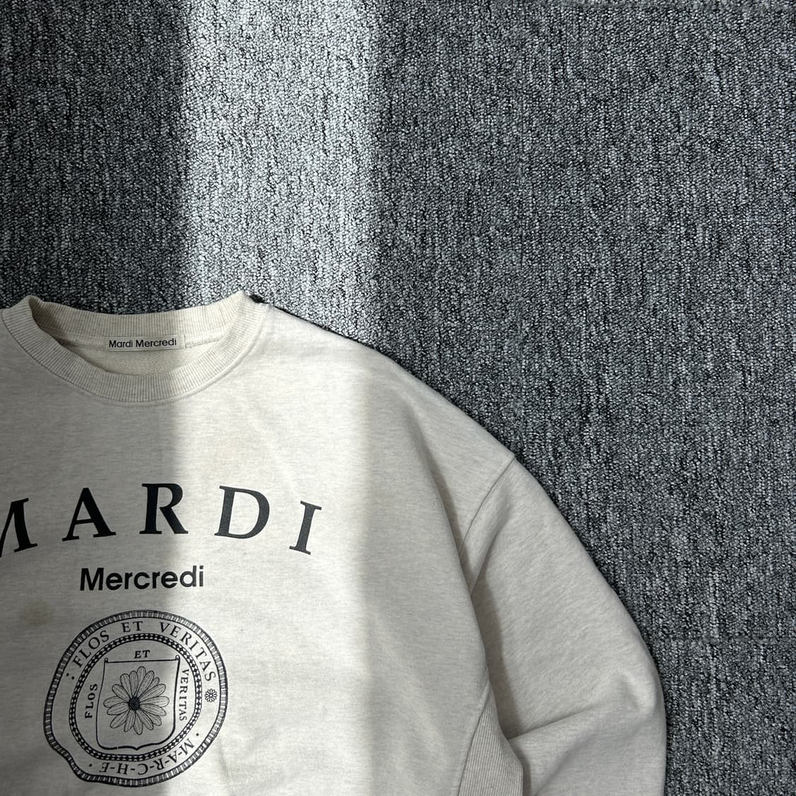 마르디 메크르디 멜란지 스웻셔츠 상품이미지2