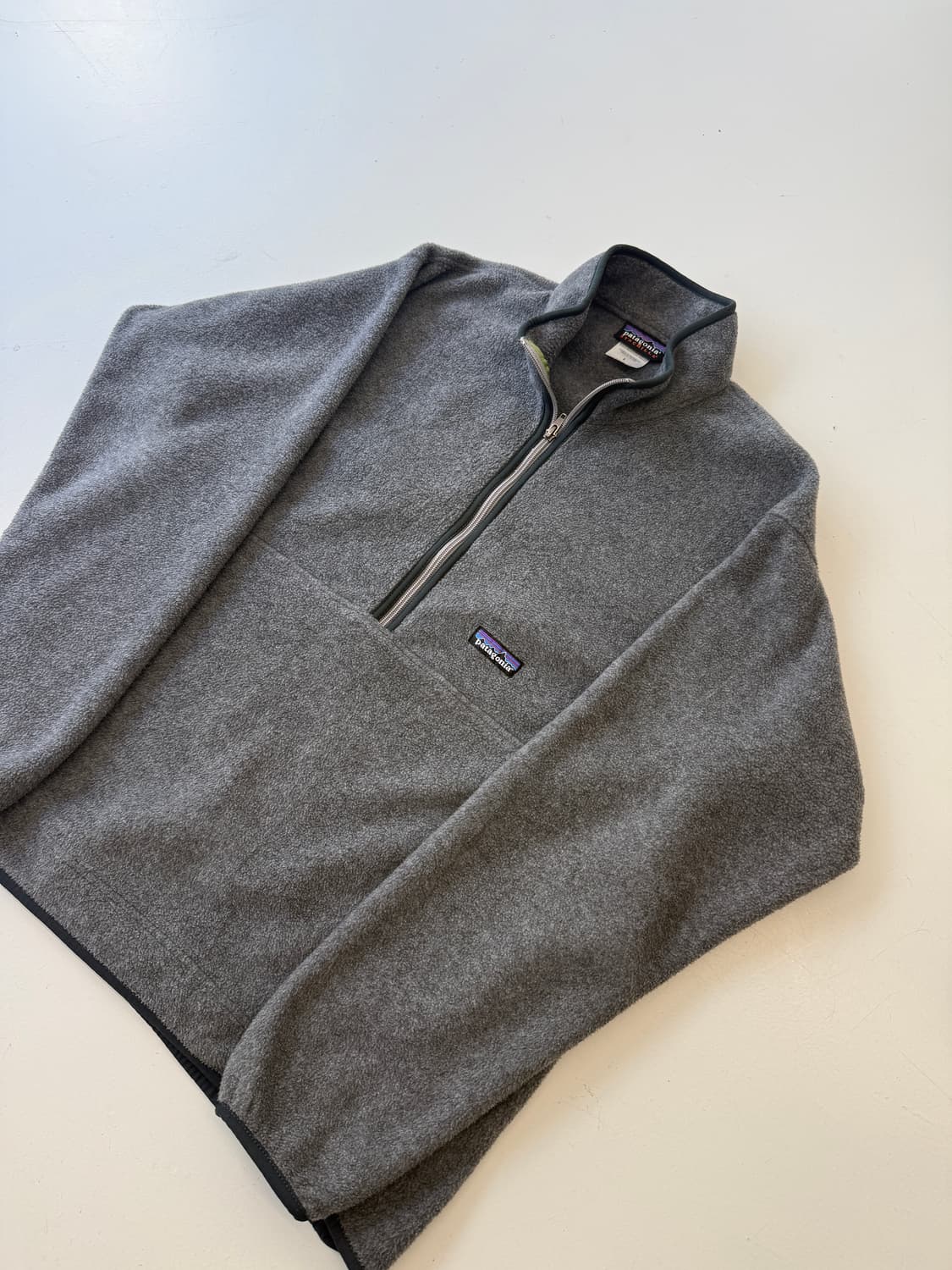 Patagonia 파타고니아 신칠라  플리스 풀오버 (그레이) 상품이미지1