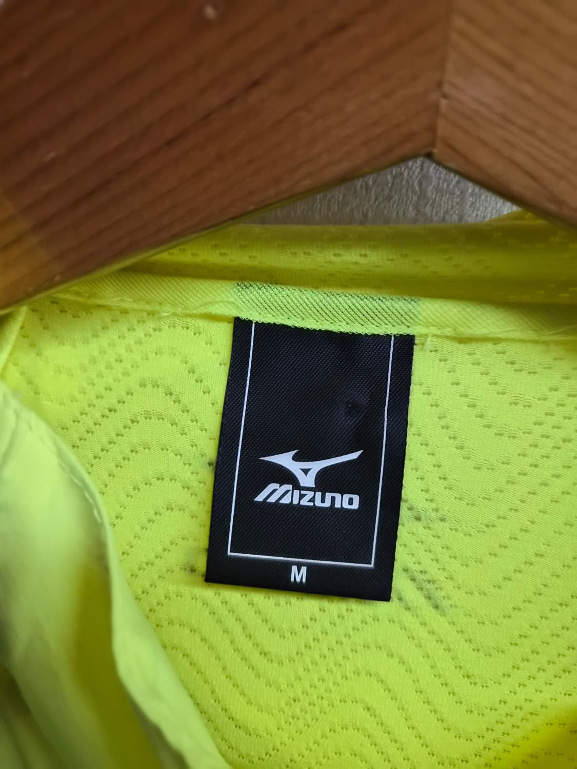 M/95) 미즈노 러닝 바람막이 팝니다 상품이미지3