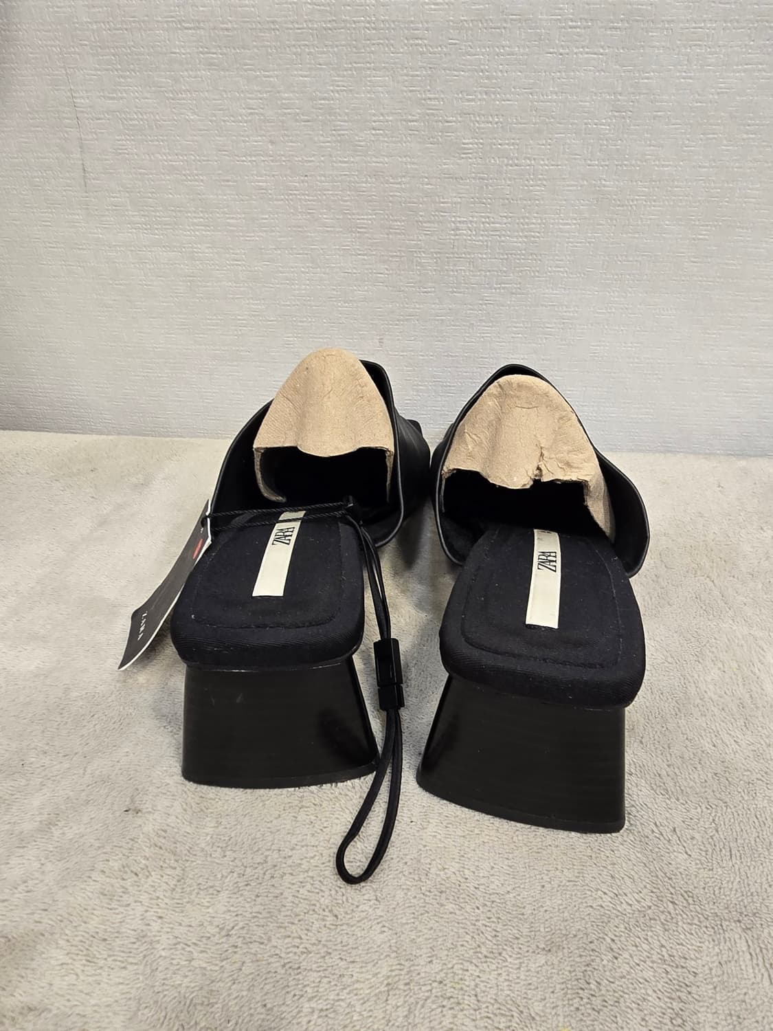 새상품) 자라 ZARA 레더 뮬 샌들 255 상품이미지6