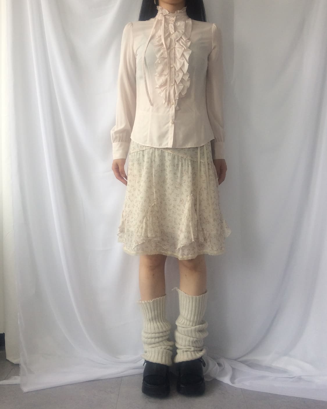 Frill high neck shirt 상품이미지1