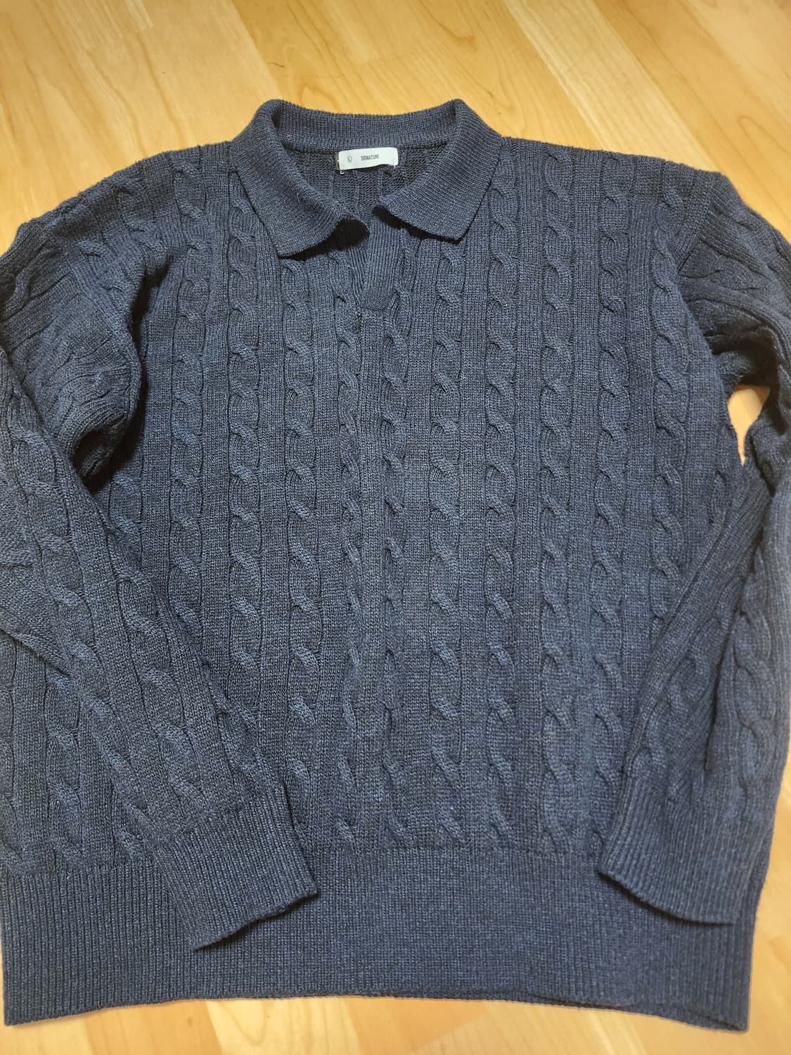 시그니처 케이블 카라 니트 상품이미지3