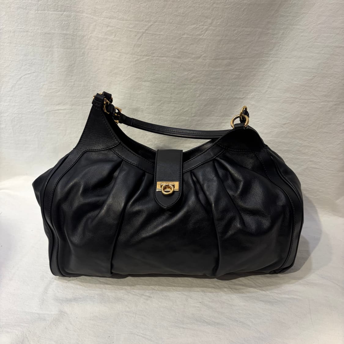 페라가모 간치니 호보백 숄더백 가방 상품이미지1