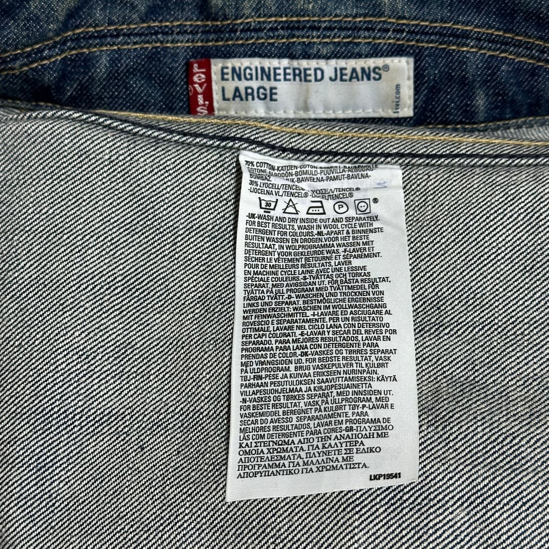 [L] 리바이스 엔지니어드 데님 자켓 상품이미지4
