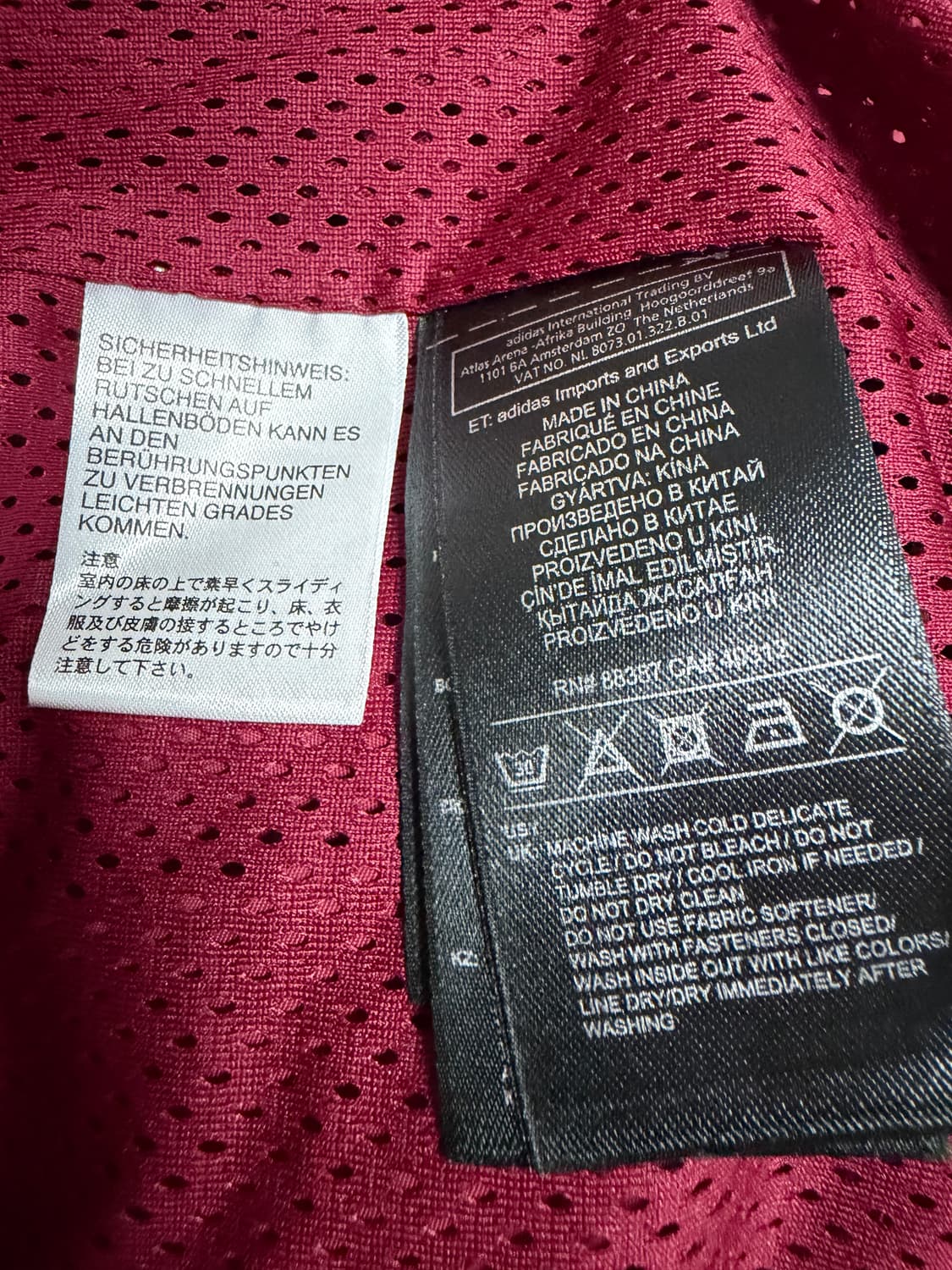 아디다스 x 고샤 루브친스키 트랙 자켓 상품이미지5