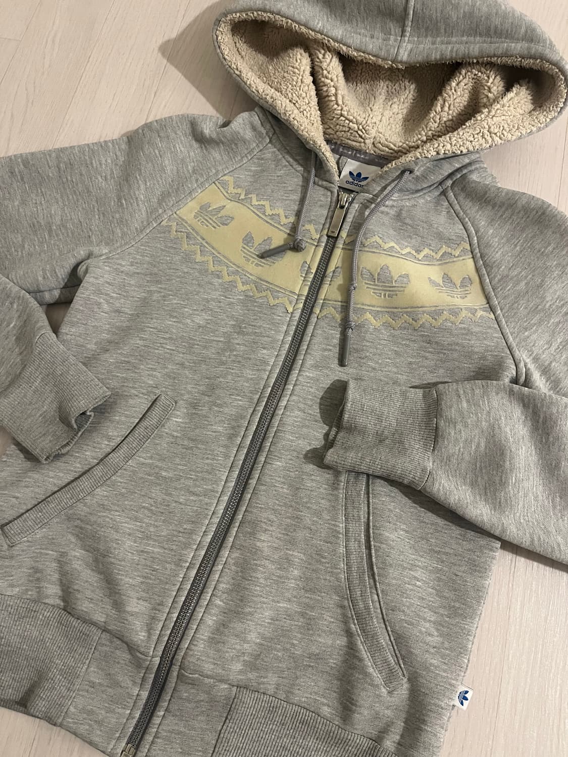 베이비베어 빈티지 라방 대장 아디다스 후드집업 회색레몬 노르딕 뽀글  상품이미지2