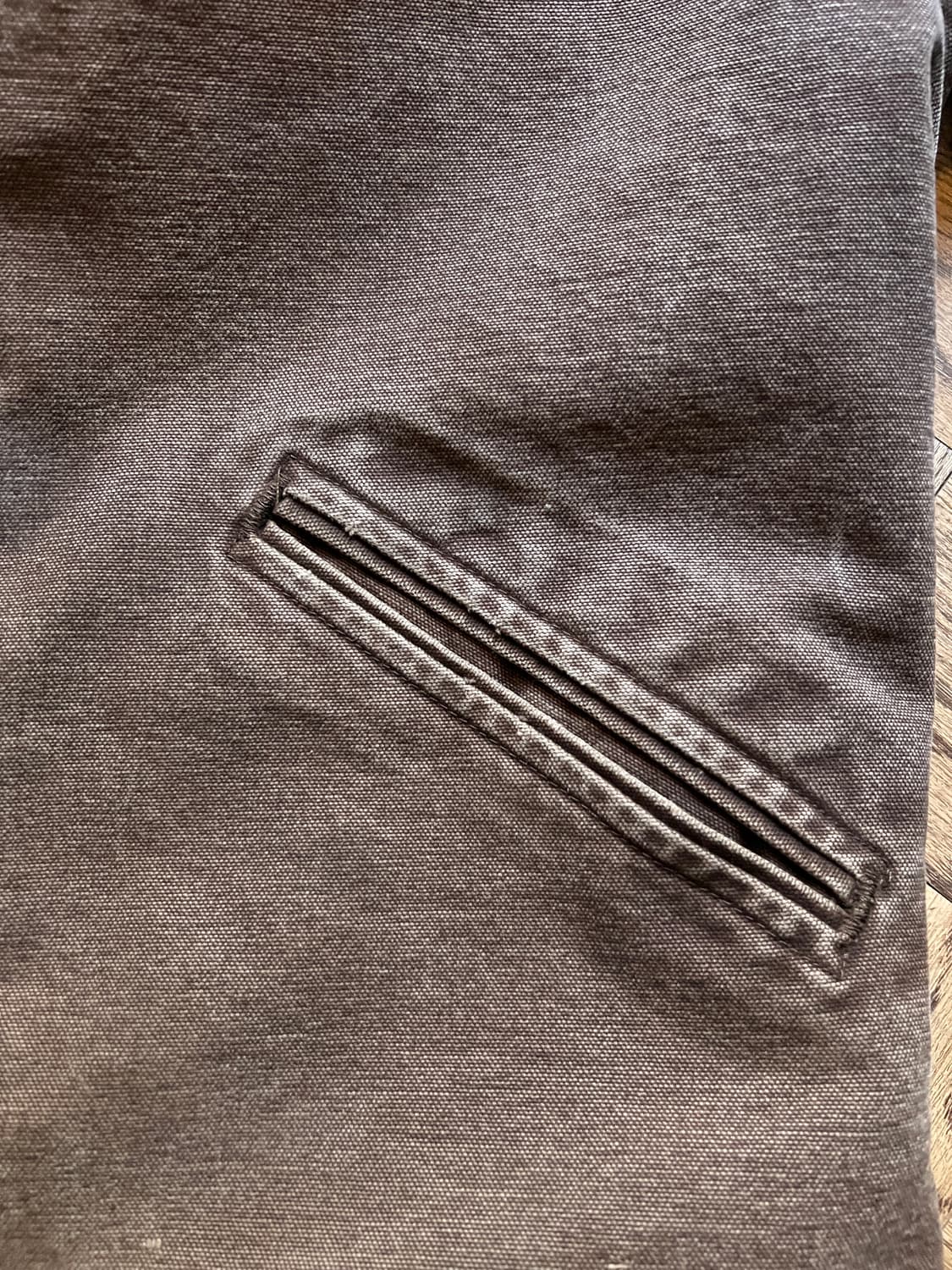 [M]칼하트 USA J141 빈티지 워싱 다크브라운 액티브 워크 자켓 상품이미지5