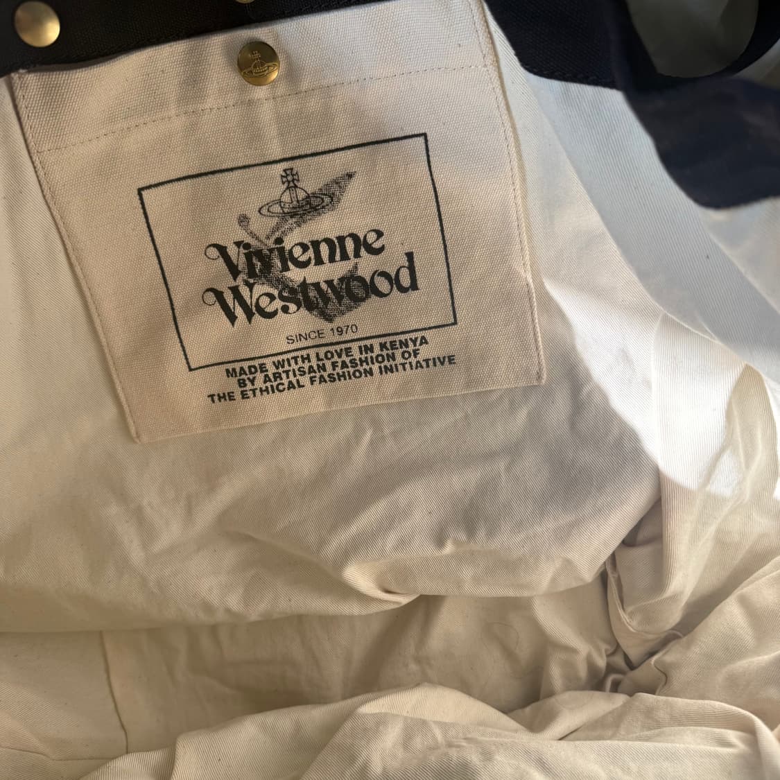 비비안웨스트우드 유틸리티 캔버스 쇼퍼백 상품이미지3