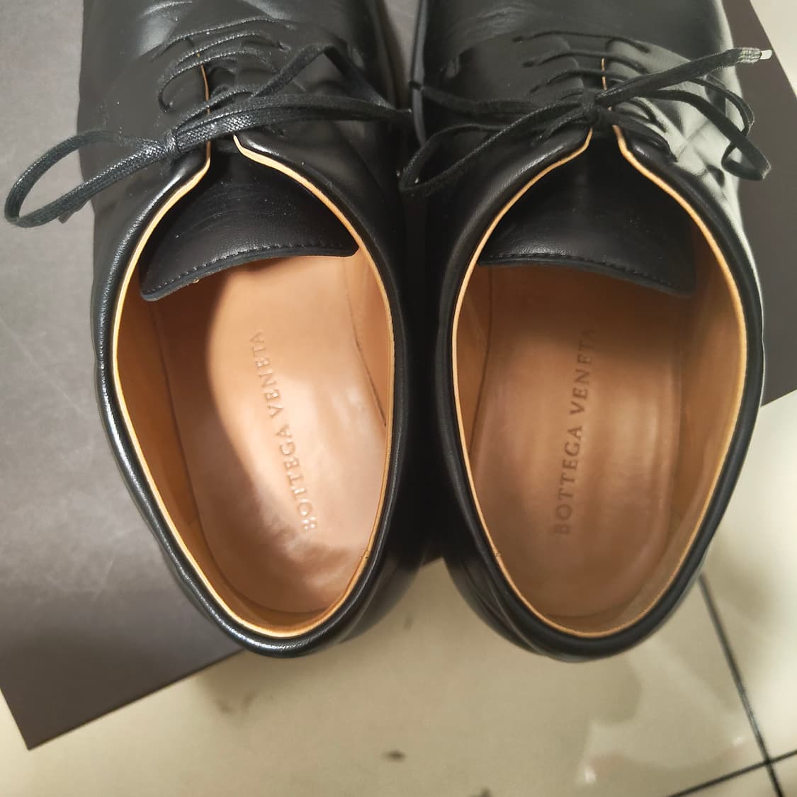 보테가베네타 퀼팅 더비 42.5 상품이미지5