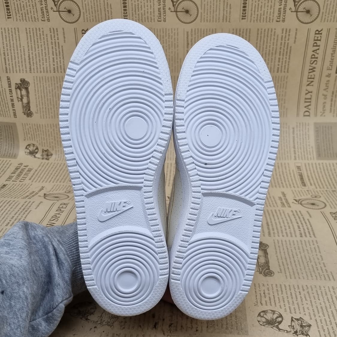 나이키 코트버로우 여성운동화235 상품이미지3